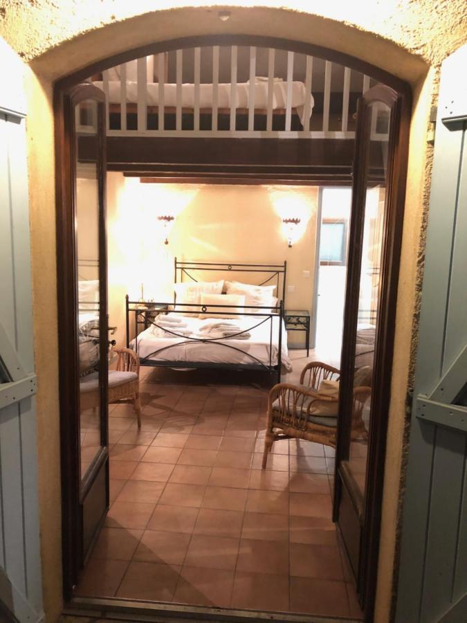 Le Mas Shabanou Bed and Breakfast Roquefort-les-Pins Exterior foto